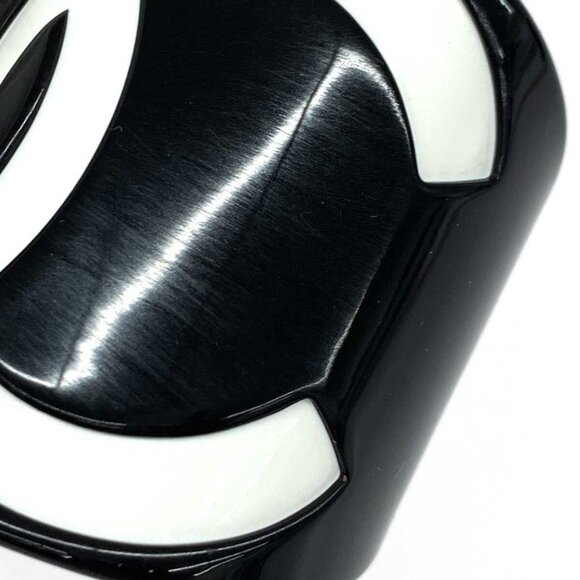 Authentic CHANEL CC Logo 01P Vintage Bracelet Cuff Bangle Black White Wide - Picture 5 of 6